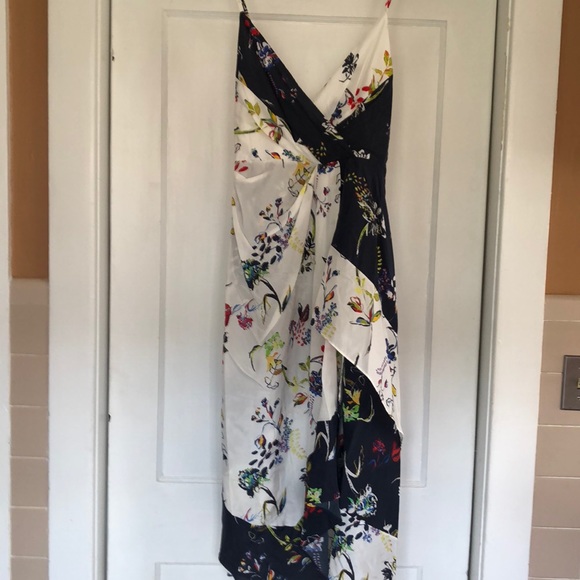 Taynya Taylor dress - Picture 4 of 8